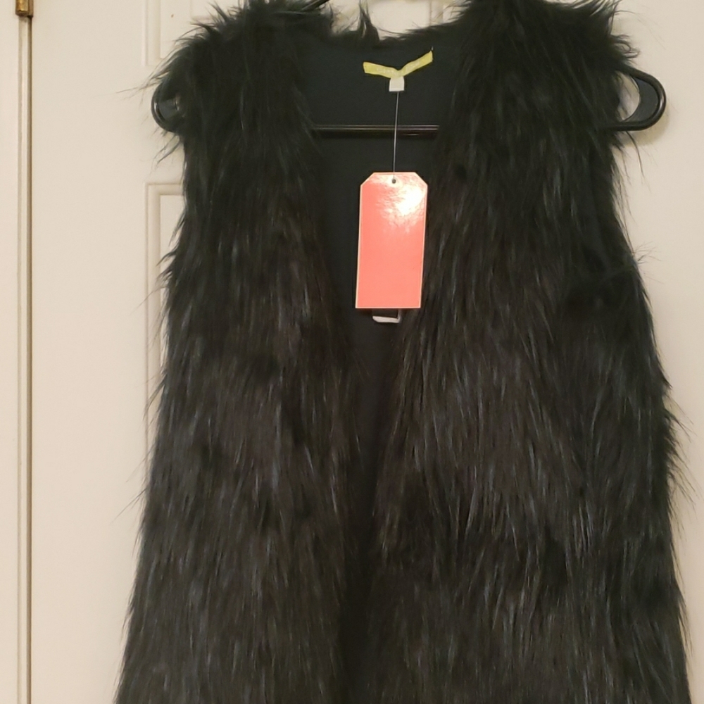 Gianni bini Bennet faux fur vest